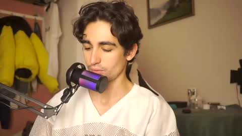 idenavarre online show from January 26, 10:35 pm