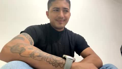 alanj998 online show from January 16, 2:36 am