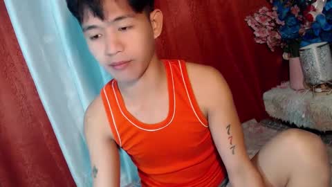 Snapshot of albertx_destroyer69 chatting on February 25, 10:26 am Albert online show from February 25, 10:26 am