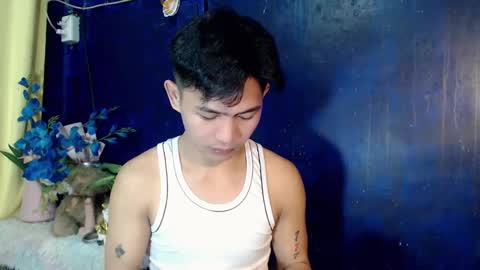 Snapshot of albertx_destroyer69 chatting on January 7, 6:39 am Albert online show from January 7, 6:39 am