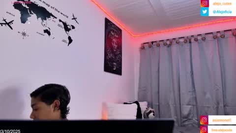 alejo_cute online show from November 3, 5:00 am
