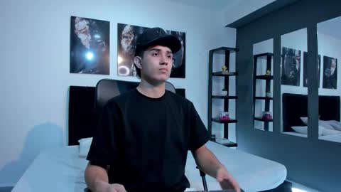 alejo online show from January 9, 1:05 pm