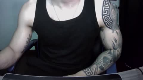 alejoduarte16 online show from February 24, 5:25 pm