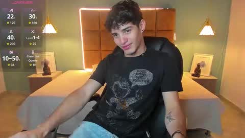 ALejoo Saenz online show from November 3, 12:48 am