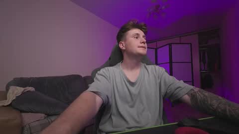 Alex and Linar online show from November 24, 12:11 am