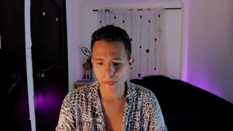 Snapshot of alessandro_wizard chatting on January 25, 12:16 pm Alessandro online show from January 25, 12:16 pm