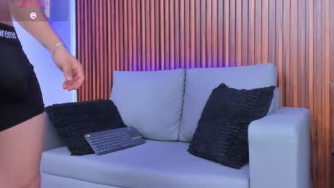 alex online show from March 27, 4:30 pm