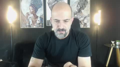 Snapshot of alex_saints_ce chatting on October 23, 10:19 am Alex Saints online show from October 23, 10:19 am