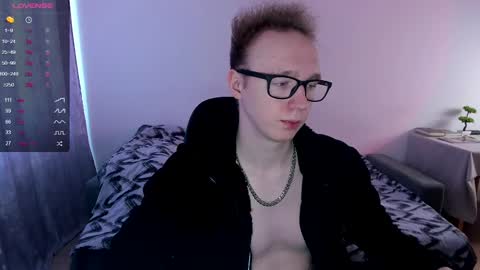 alex_silent online show from February 20, 10:05 am