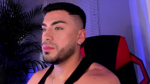 Alexander Diaz online show from October 13, 12:11 pm