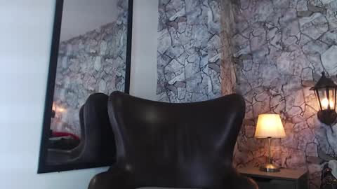 Snapshot of alexandro_sandler chatting on February 16, 11:37 pm Alexandro online show from February 16, 11:37 pm