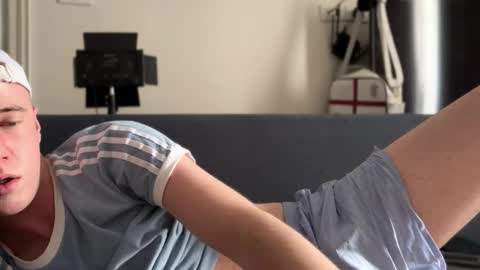 Alex online show from October 25, 6:48 am