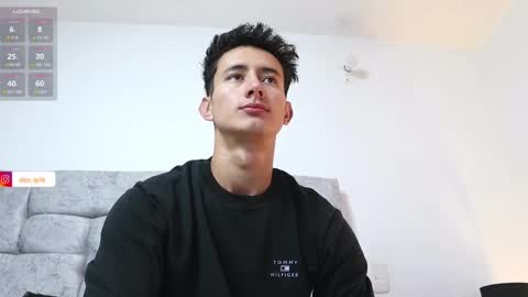 Alex online show from February 12, 12:16 am