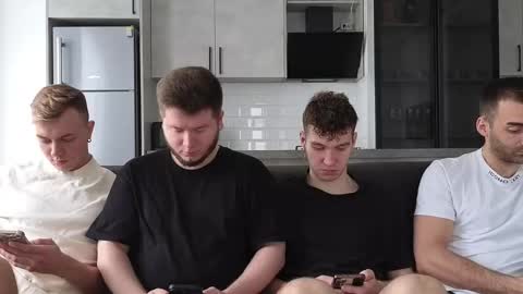 AlexDimaIgor online show from February 7, 8:43 am