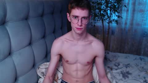 Alfie online show from November 22, 6:46 am