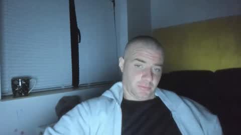 alfiesolomons87 online show from March 7, 9:45 pm