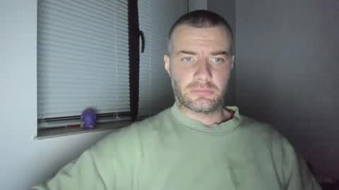 alfiesolomons87 online show from February 24, 8:14 pm