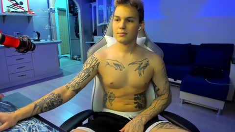 Nikita7Prinz7 online show from February 1, 9:40 pm