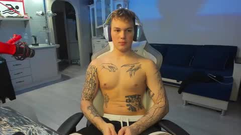 Nikita7Prinz7 online show from February 18, 8:58 pm