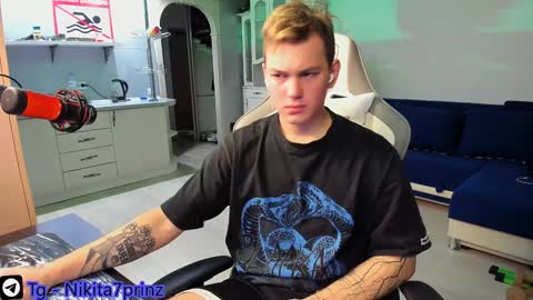 Nikita7Prinz7 online show from January 15, 11:51 pm