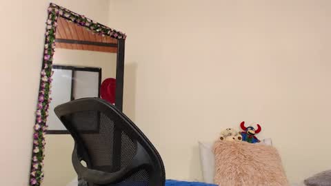 J Ruiz online show from January 26, 2:41 pm