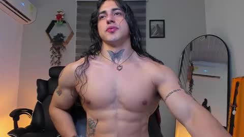 independent model 3 online show from December 5, 4:30 am