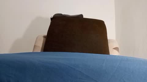 alotofcream4u online show from January 3, 3:49 am