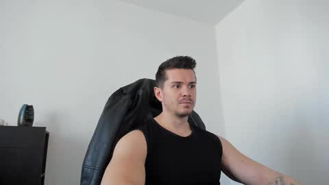 LeatherMaster online show from September 19, 9:42 am