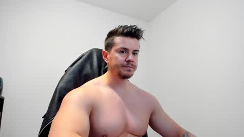 LeatherMaster online show from January 5, 9:05 am