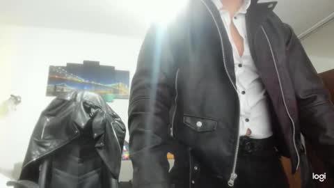 LeatherMaster online show from December 4, 8:34 am