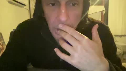 AlphAndre online show from February 21, 6:48 pm