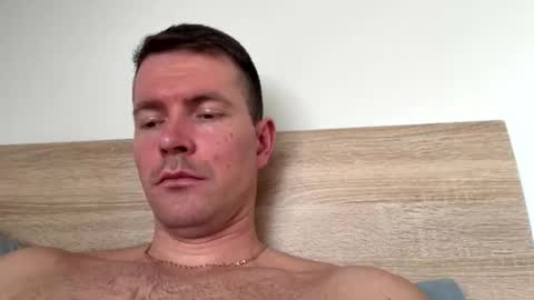 BerlinTop online show from April 9, 11:05 am