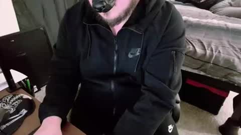 alphawulf1 online show from February 13, 6:19 am