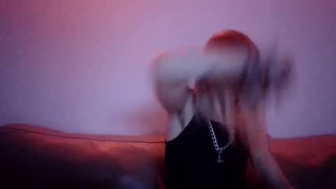 Snapshot of altboy010 chatting on October 30, 6:53 pm altboy010 online show from October 30, 6:53 pm