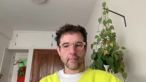 alto1e90br online show from March 26, 4:11 pm