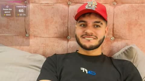 Amadeo Wild online show from November 28, 4:53 pm