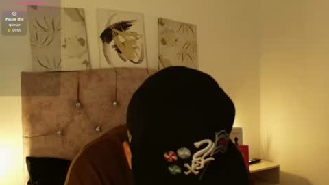 Amadeo Wild online show from June 23, 4:06 am