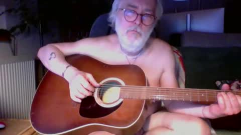 Amberr11 online show from February 10, 11:42 pm