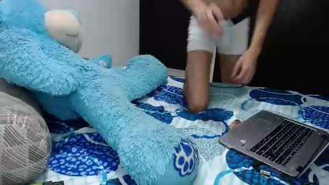 Lucian online show from February 13, 5:26 am