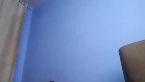 Snapshot of andemax chatting on September 30, 7:24 am And 16.8 online show from September 30, 7:24 am