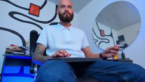 Andrs   -                   online show from November 16, 2:25 am