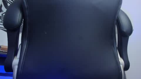 Andrs   -                   online show from March 18, 1:08 am