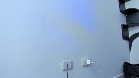 Andrs   -                   online show from September 11, 12:20 am