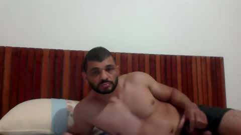 andreloko123 online show from April 2, 1:36 am