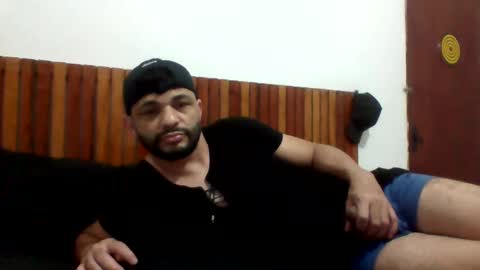 Snapshot of andreloko123 chatting on December 2, 8:09 pm andreloko123 online show from December 2, 8:09 pm