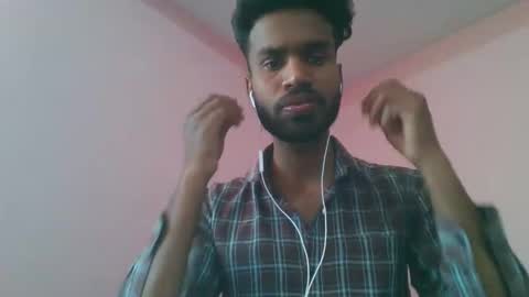 andres01_ online show from March 19, 5:32 am