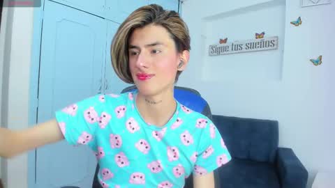 Alann online show from February 9, 2:44 pm