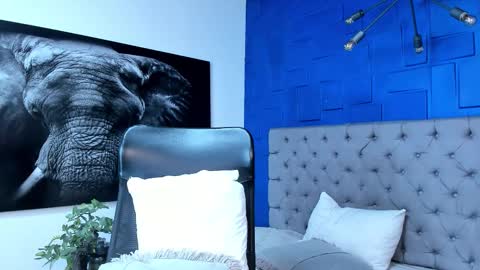 insta andres clark  online show from January 6, 6:01 pm