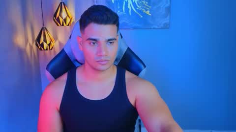 Andres online show from March 12, 2:47 pm