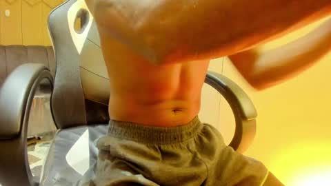 andrespalacios_ online show from January 14, 2:05 am